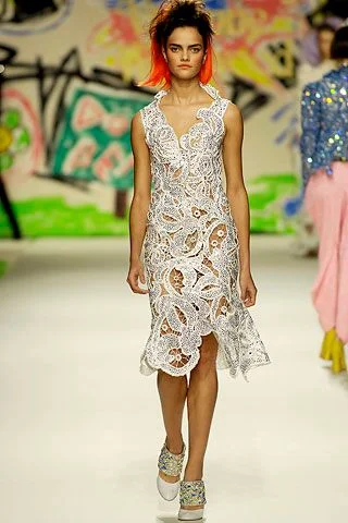 Look 3